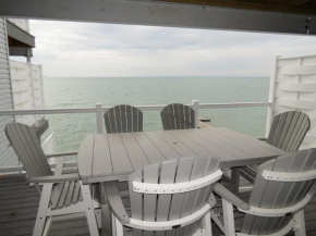Put-in-Bay Waterfront Condo #208